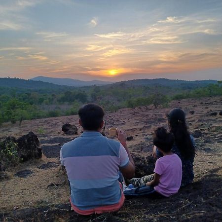 Nature'S Nest Eco Resort Goa, Near Dudhsagar Waterfalls Molem Екстер'єр фото